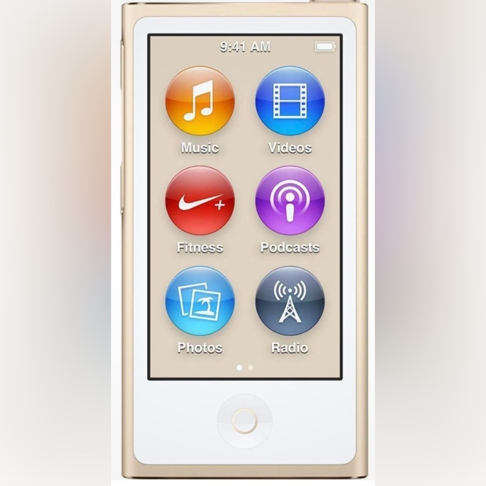 Ipod Nano 16 GB Gold (7th Gen)with case and clip